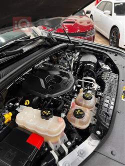 جیپ گراند شیرۆکی